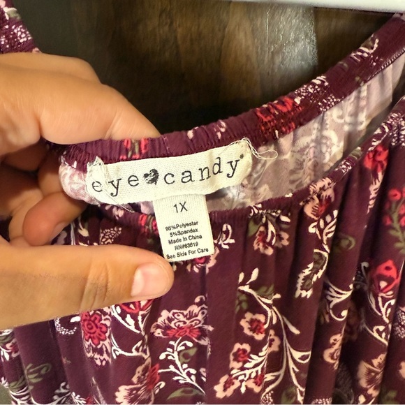 Eye Candy 1x Women’s Burgundy and Pink Floral Dress off-shoulder - Picture 4 of 9